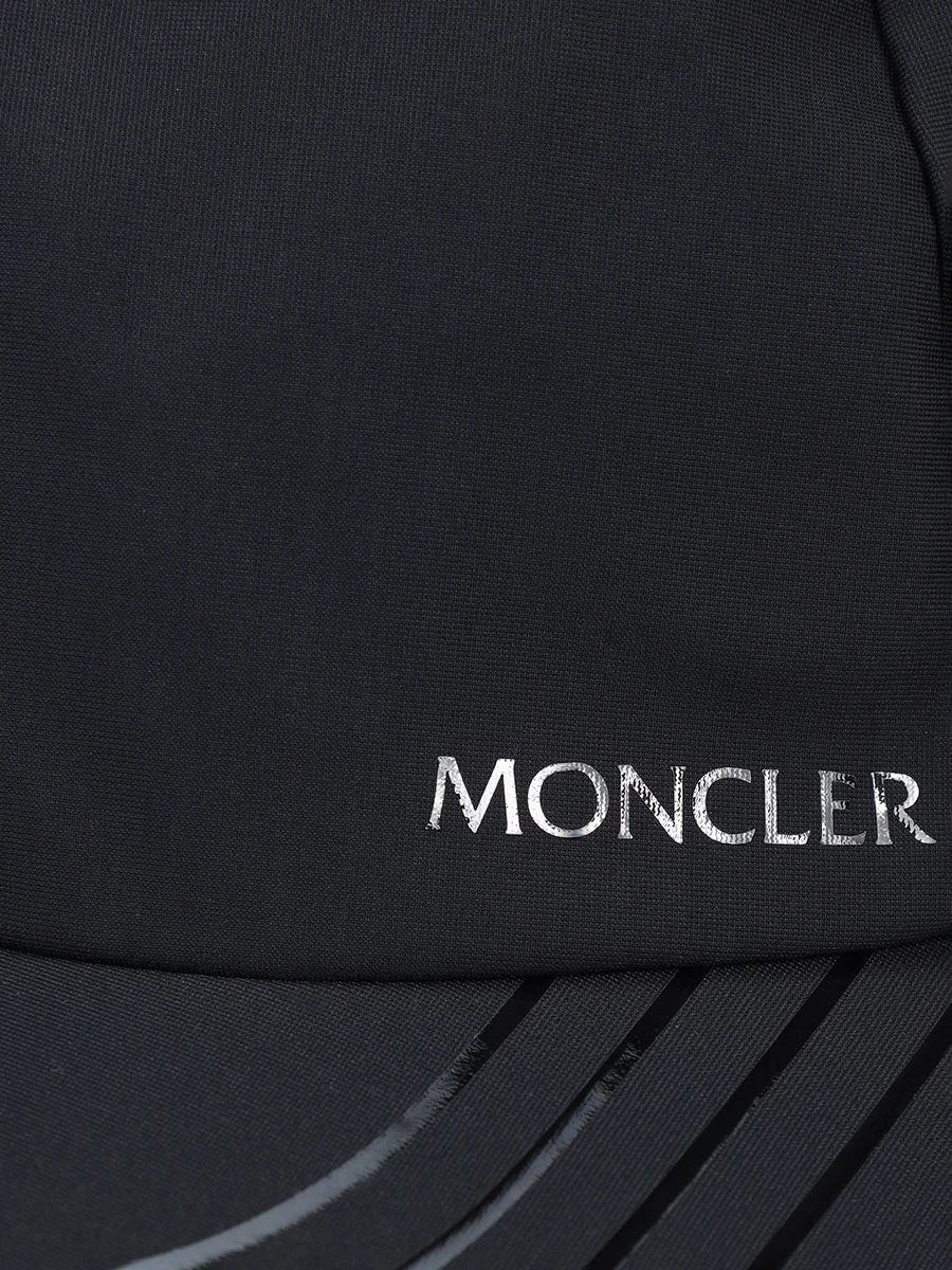 Бейсболка с логотипом