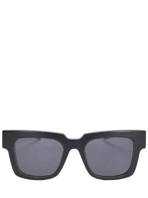 Очки солнцезащитные Lars BREVNO