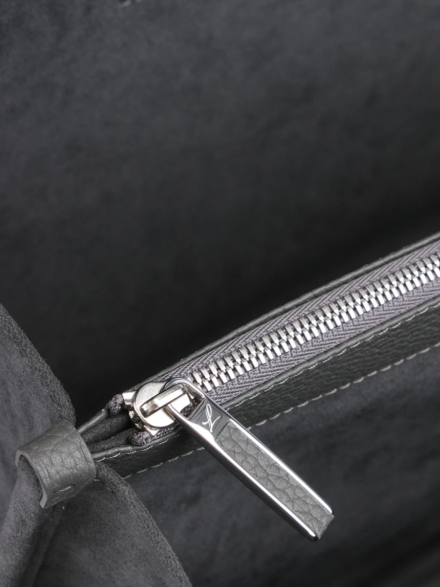 Сумка кожаная Read