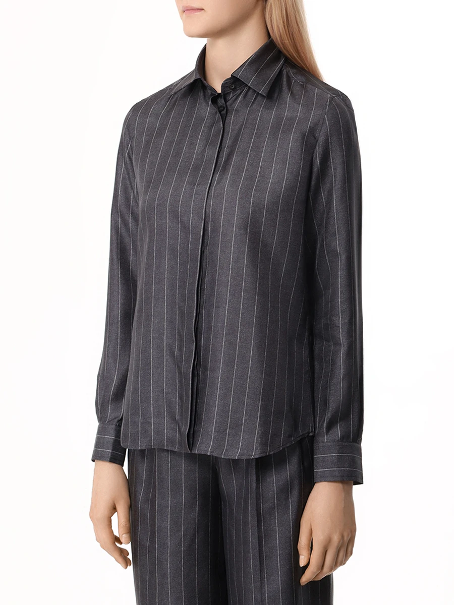 Костюм шелковый