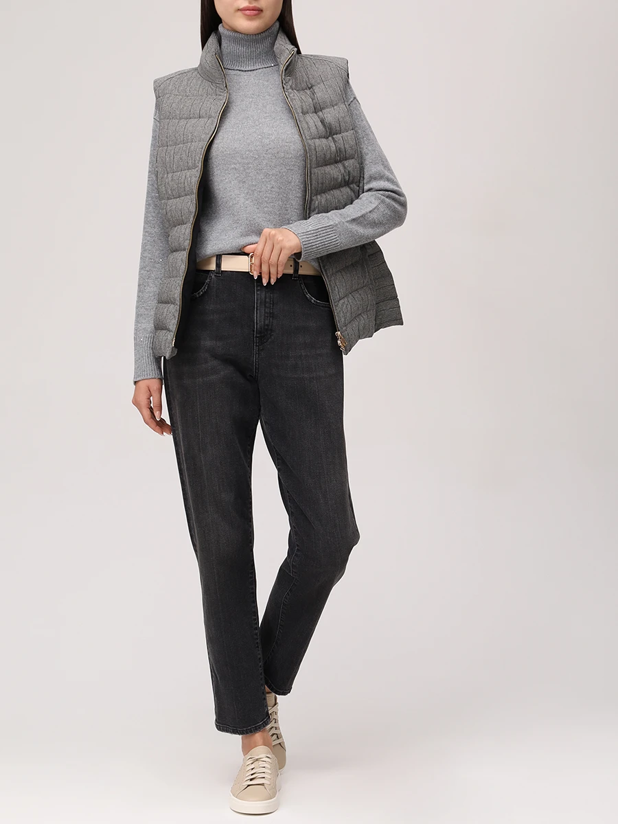 Свитер шерстяной