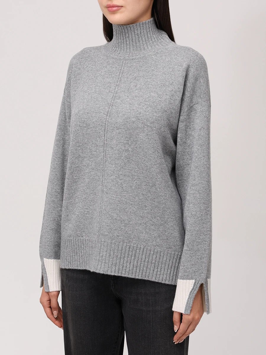 Свитер шерстяной