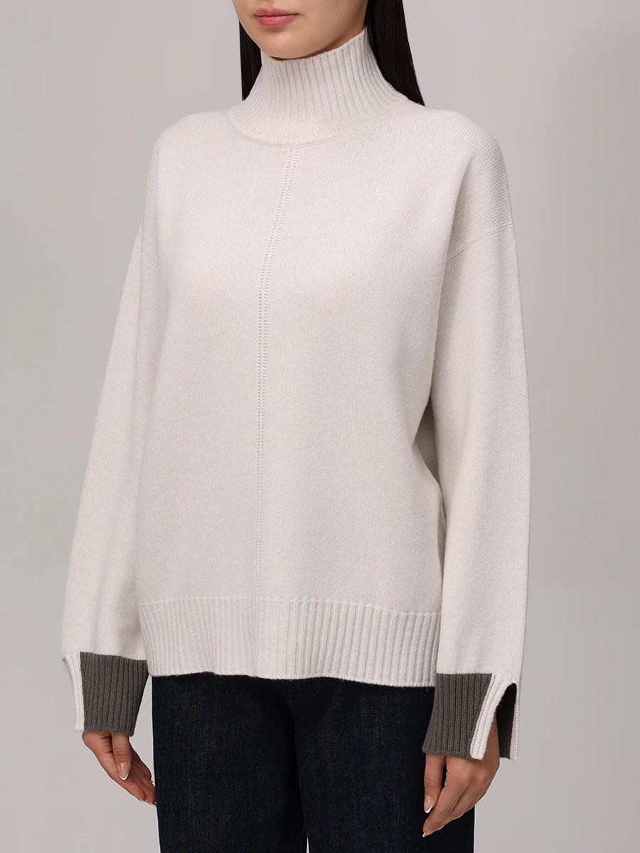 Свитер шерстяной