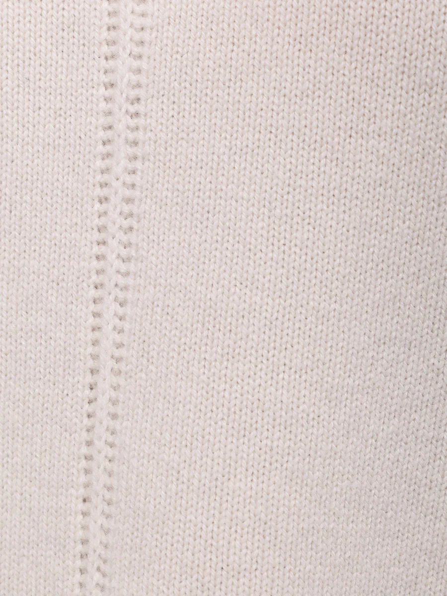 Свитер шерстяной