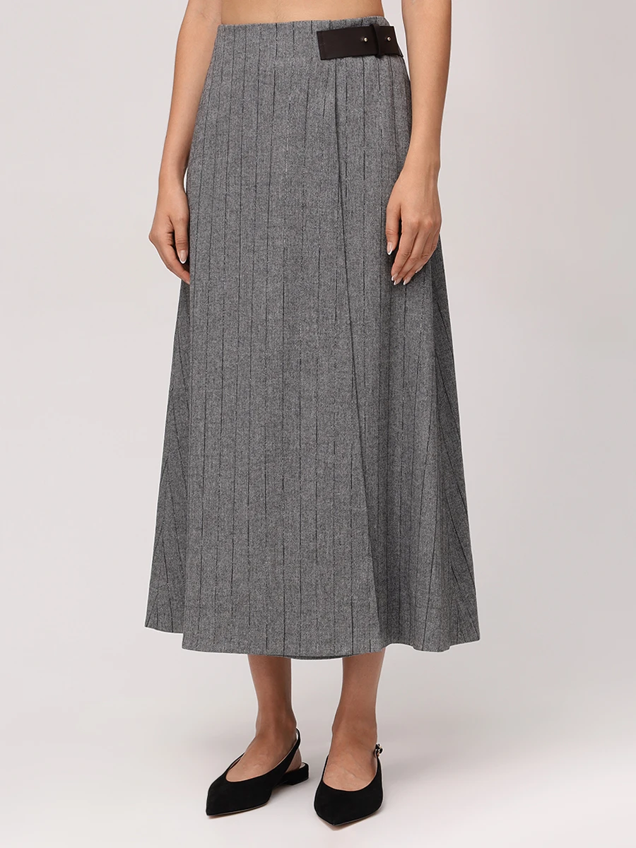 Костюм в полоску