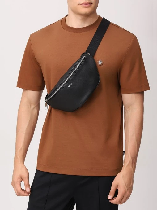 Сумка кожаная BOSS