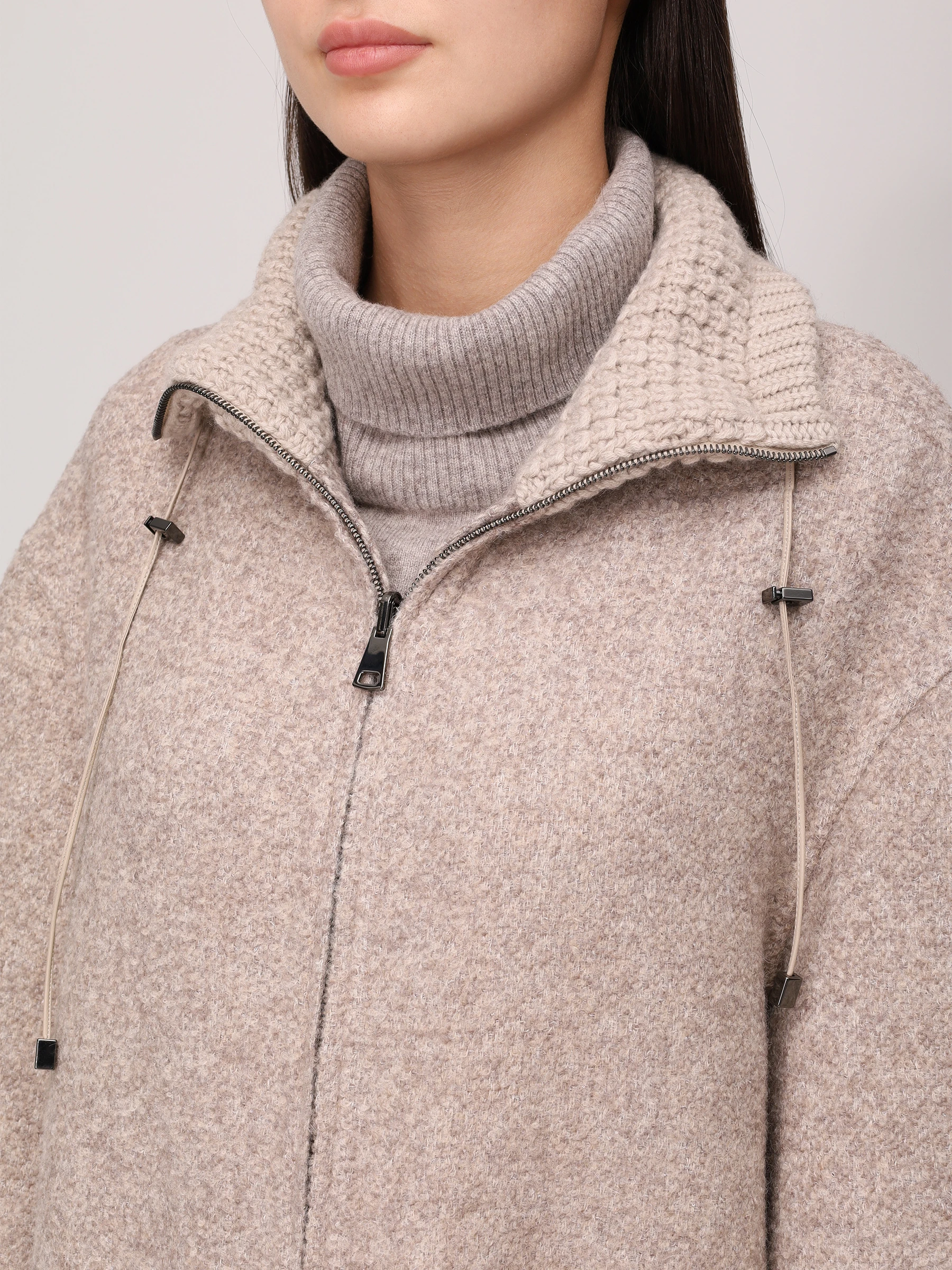 Пальто шерстяное