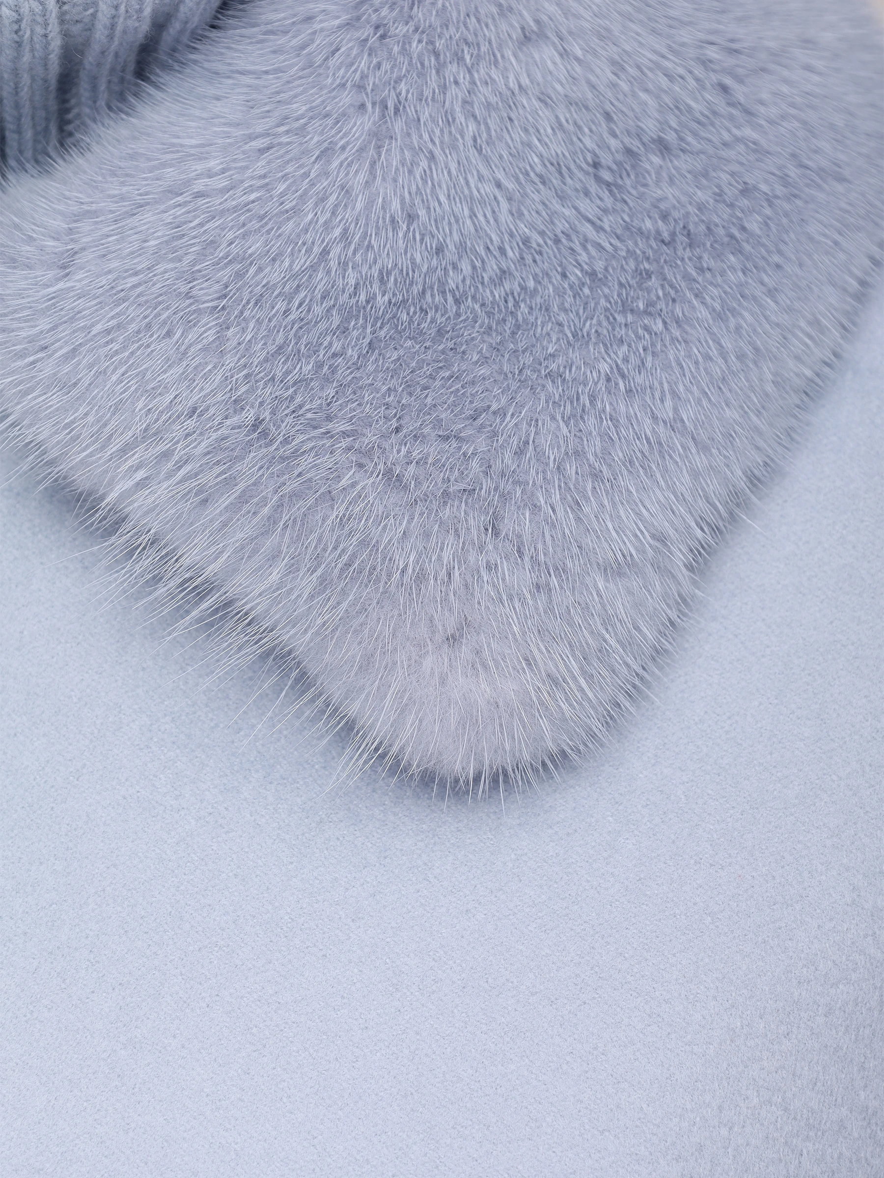 Полупальто из шерсти и кашемира с мехом