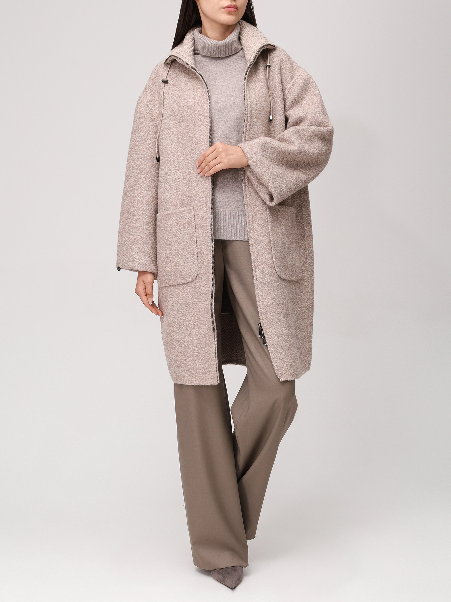 Пальто шерстяное