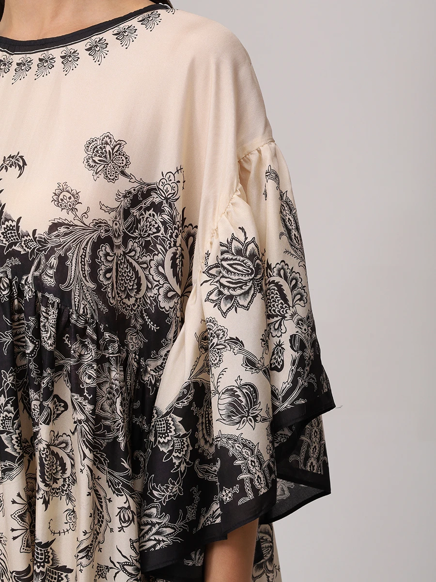 Платье шелковое