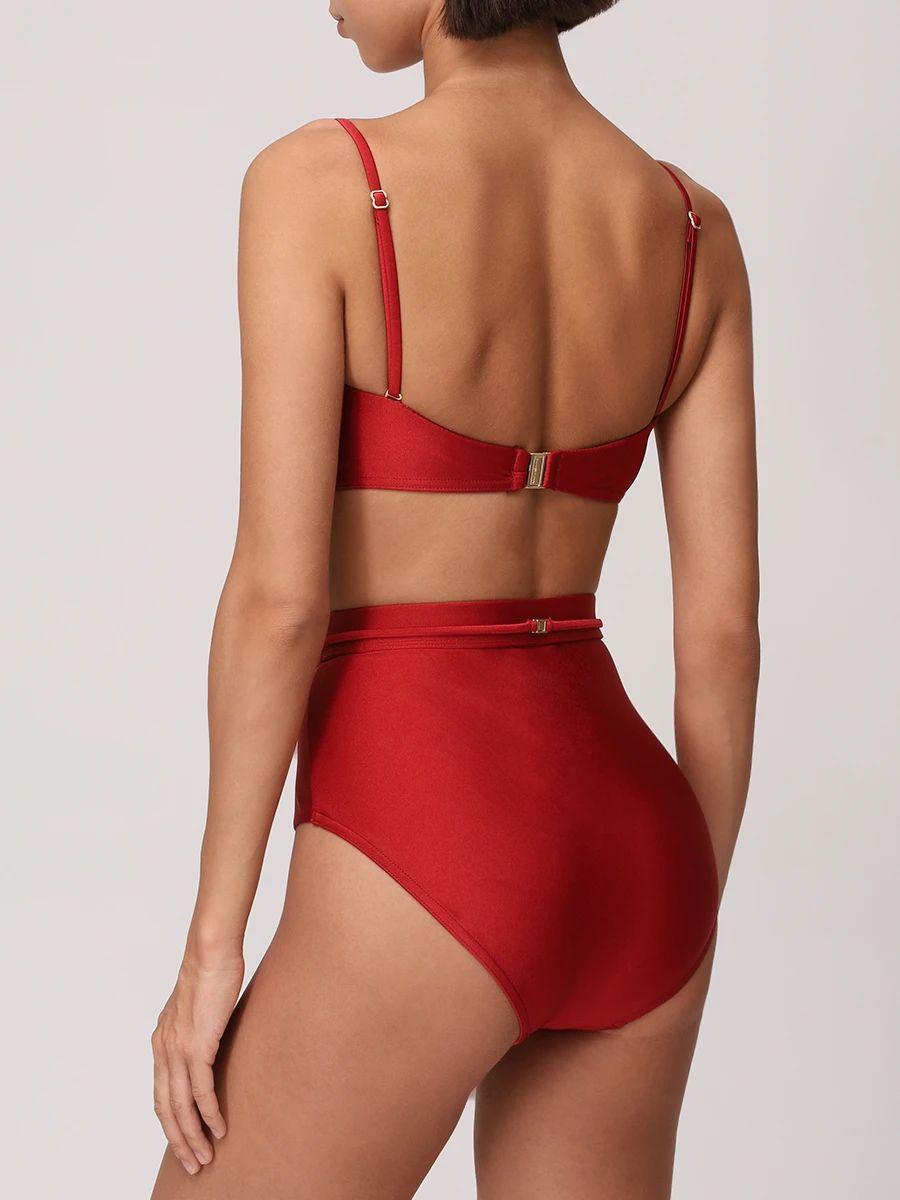 Плавки однотонные