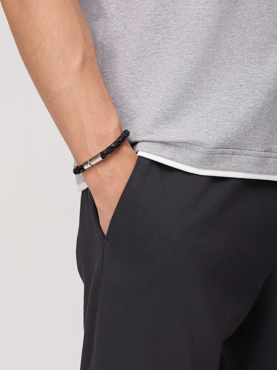 Браслет кожаный