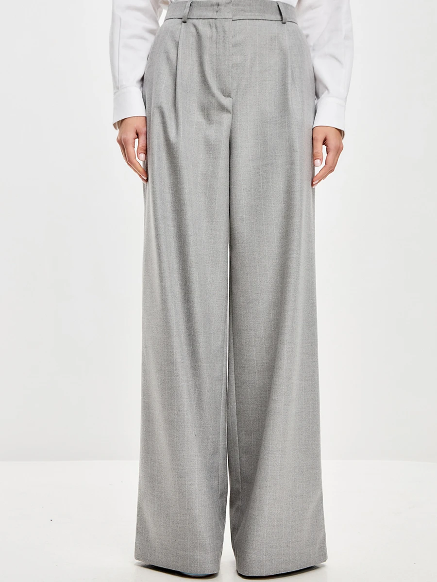 Брюки в полоску