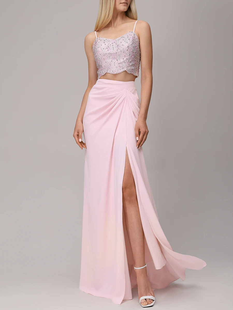 Костюм однотонный