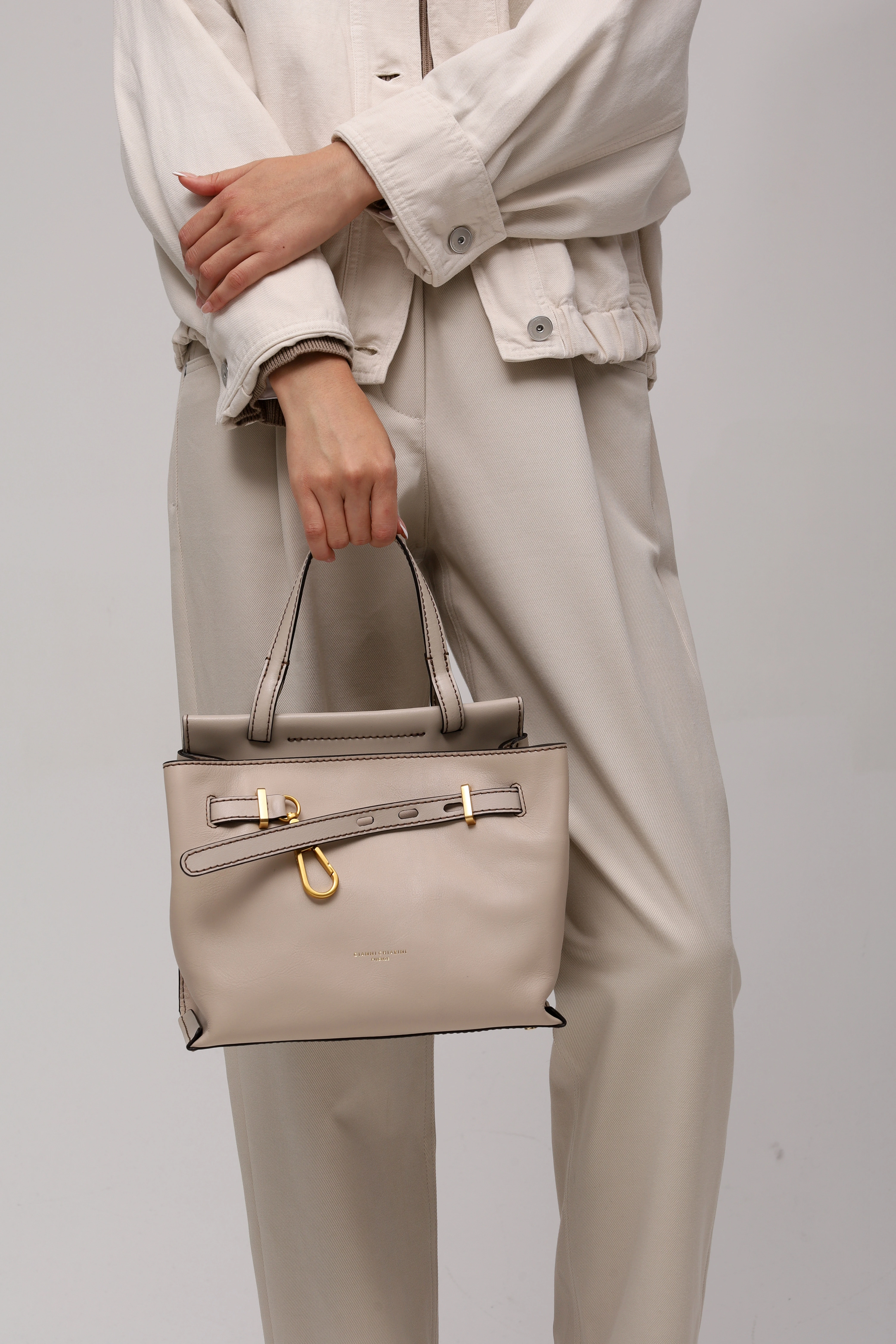 Сумка кожаная