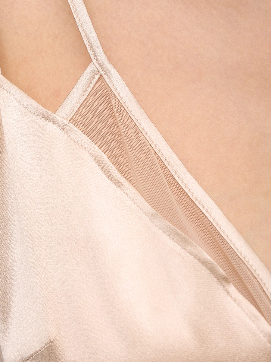 Сорочка шелковая с кружевом