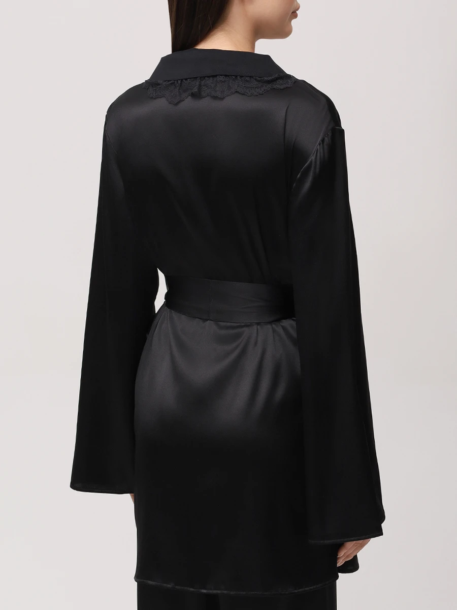 Халат шелковый с кружевом