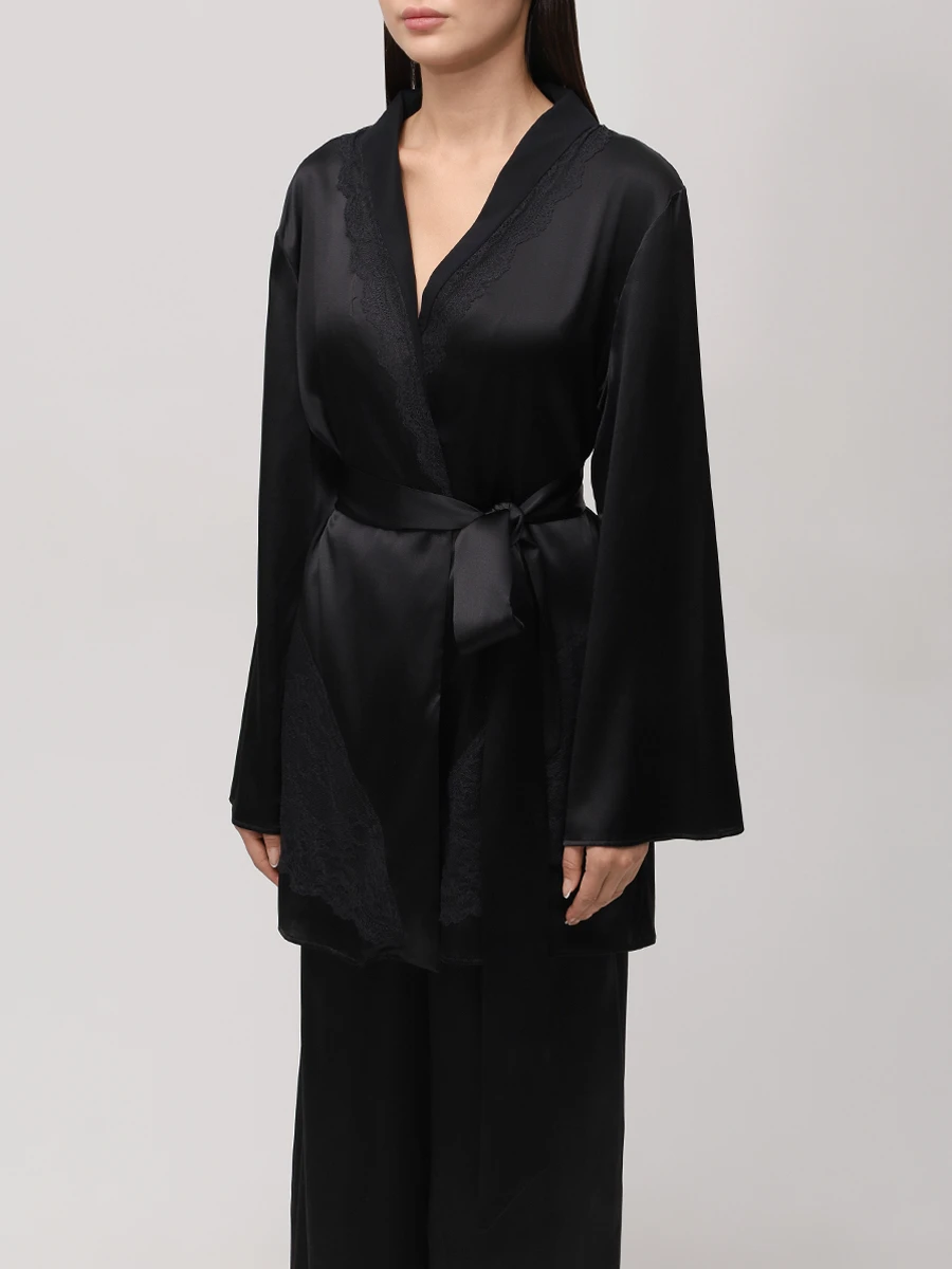 Халат шелковый с кружевом