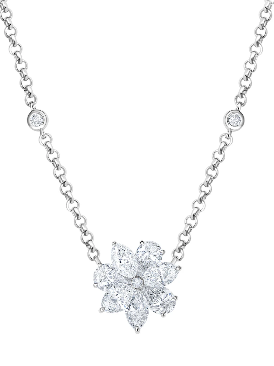 Колье из белого золота с бриллиантами