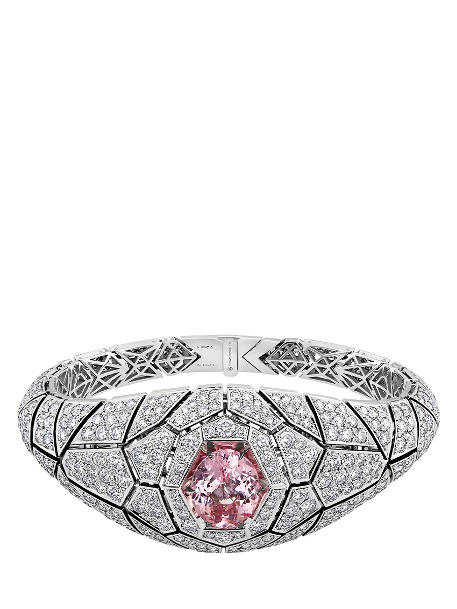 Браслет из белого золота с морганитом и бриллиантами