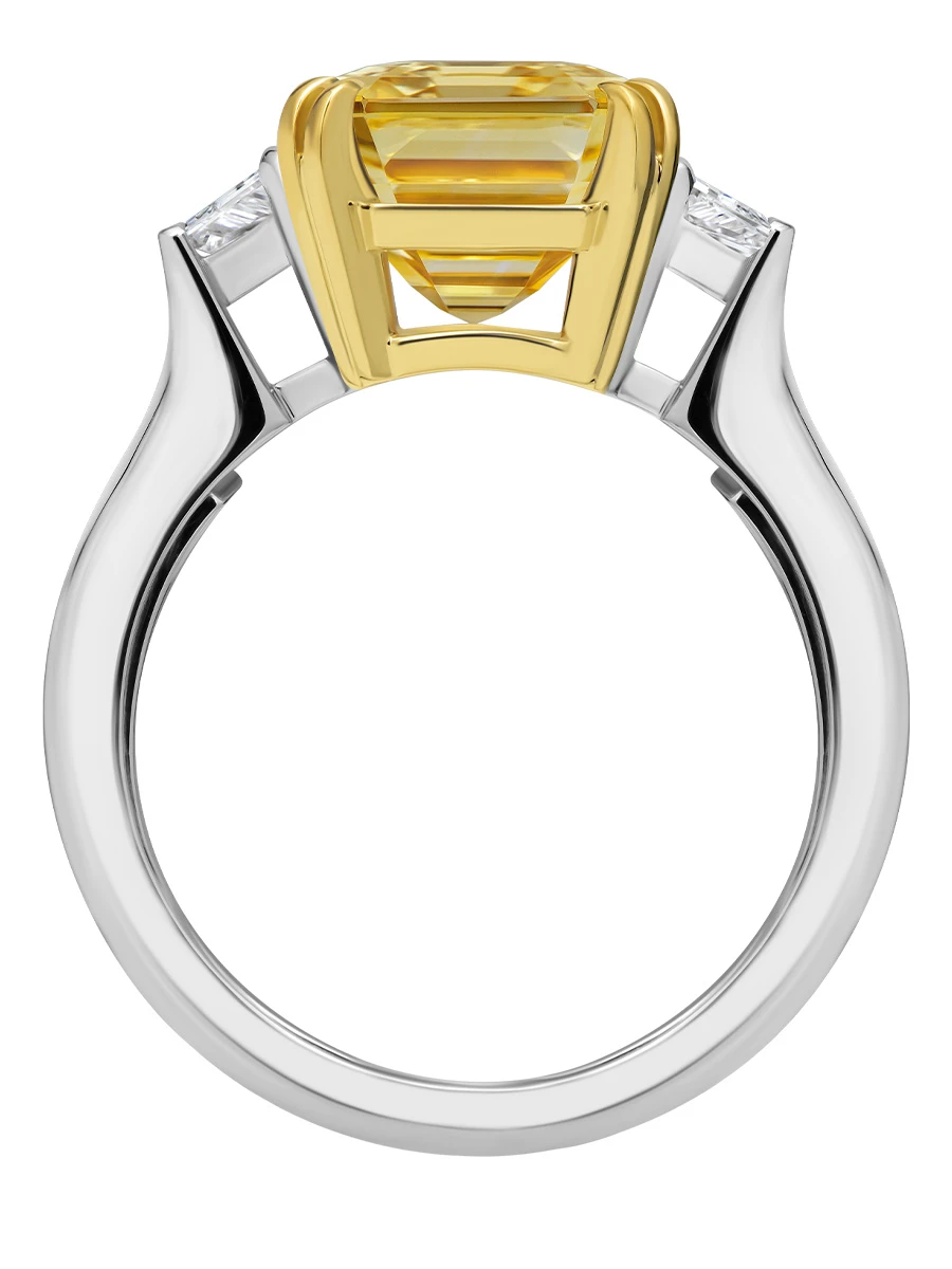 Кольцо из белого золота с желтым сапфиром и бриллиантами