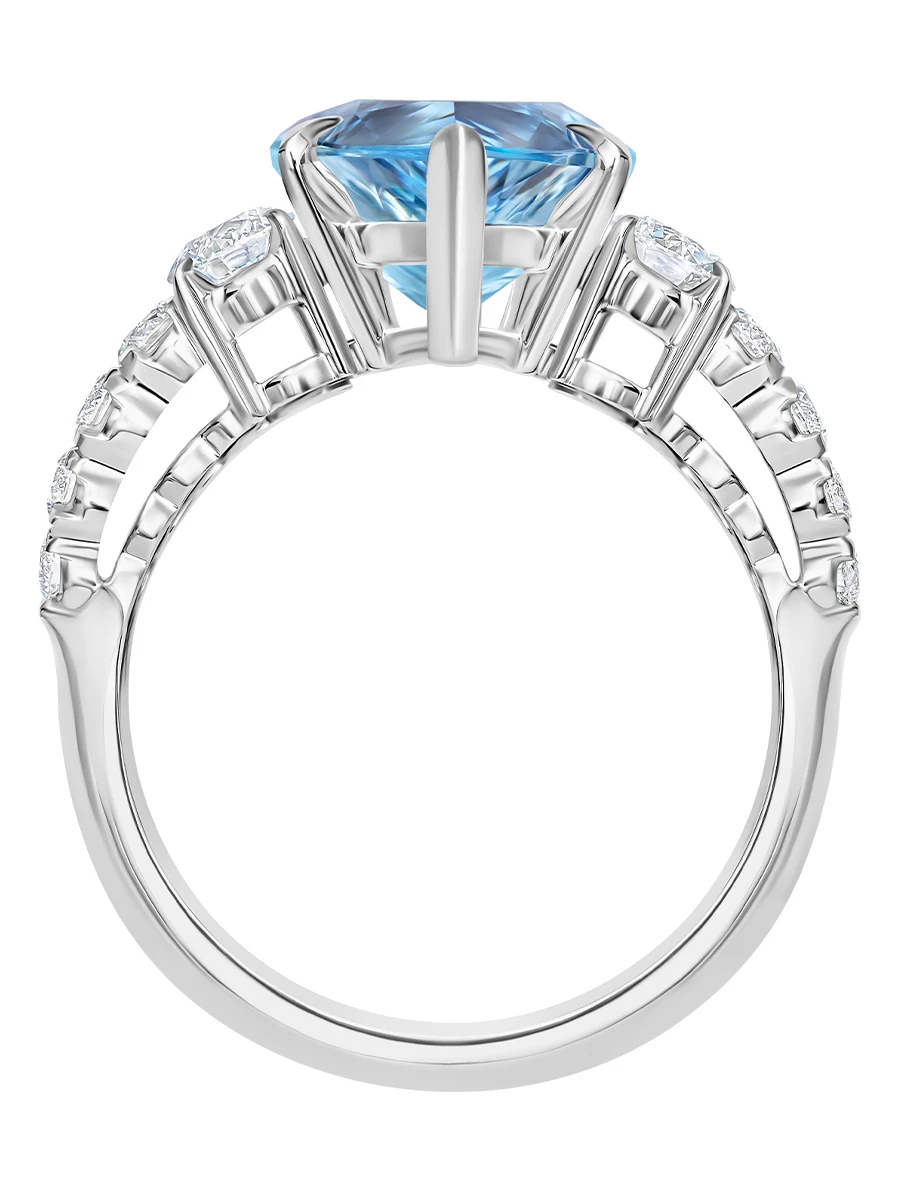 Кольцо белого золота с аквамарином и бриллиантами