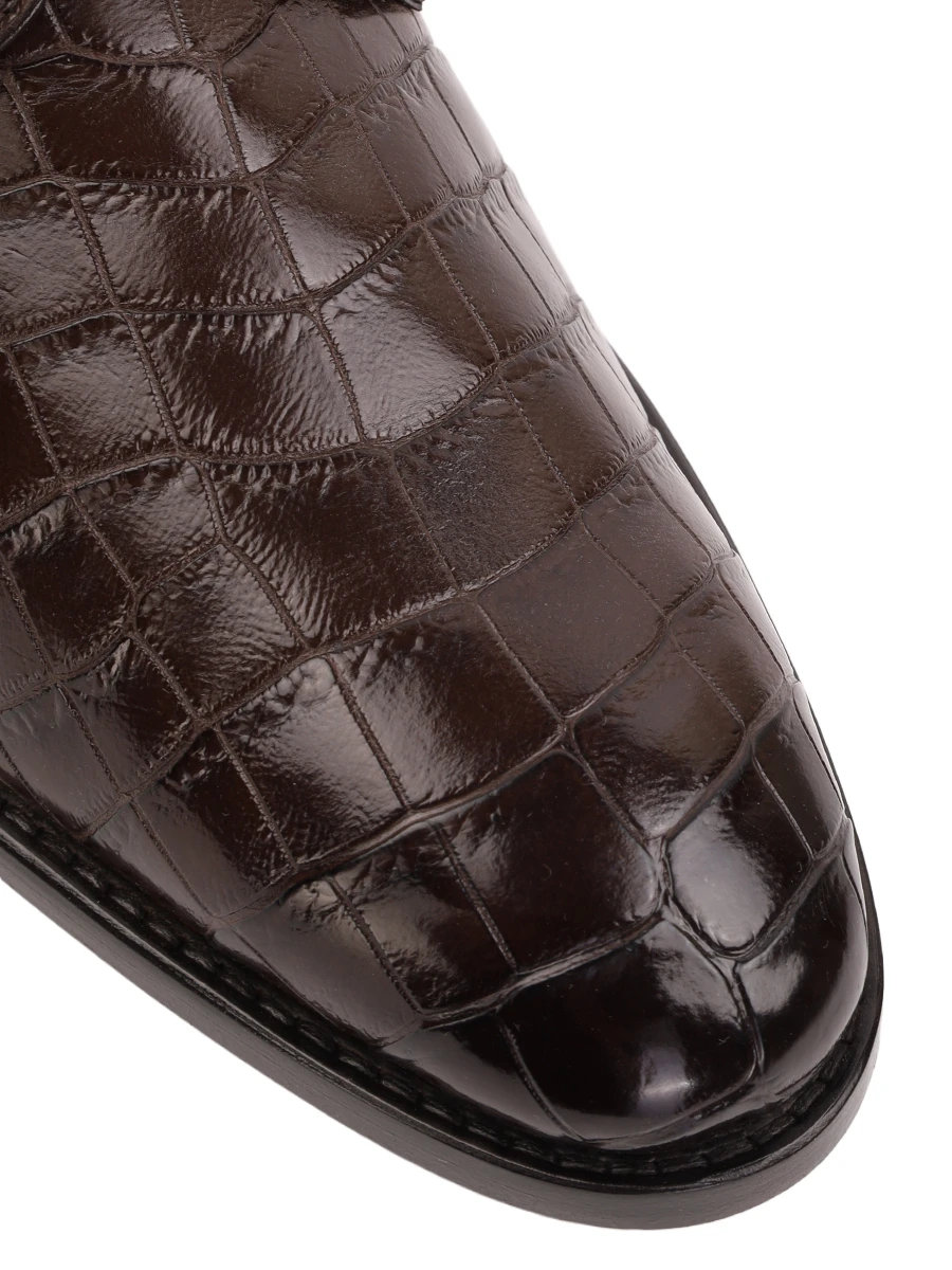 Дерби из кожи крокодила