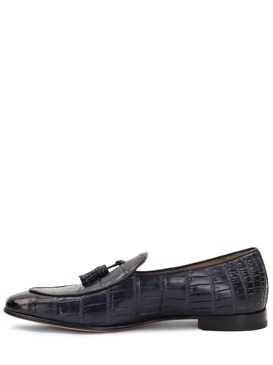 Лоферы из кожи крокодила