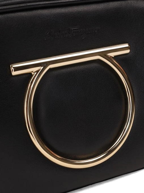 Сумка кожаная S.FERRAGAMO