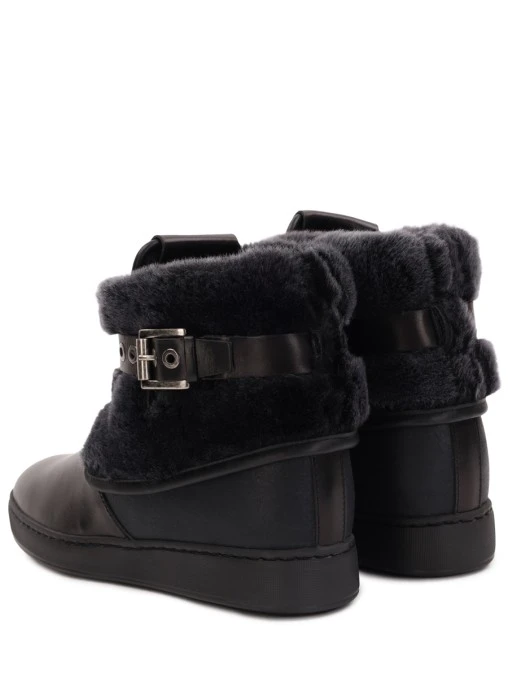 Ботинки кожаные на меху SANTONI