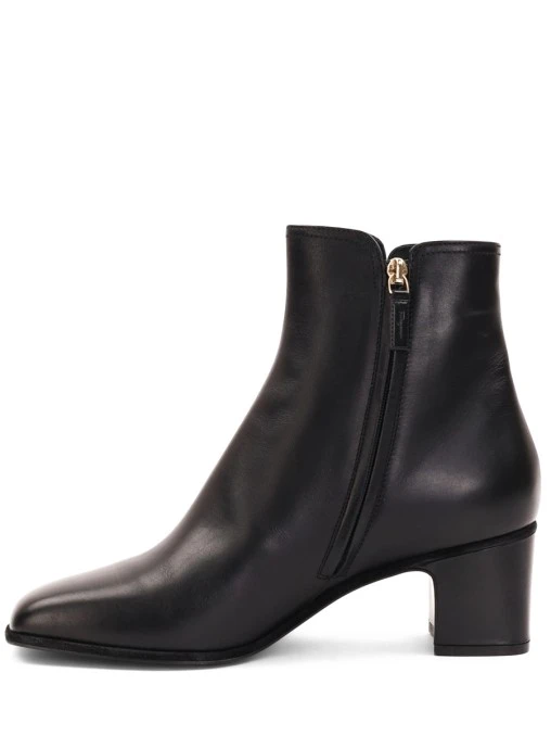 Ботильоны кожаные S.FERRAGAMO