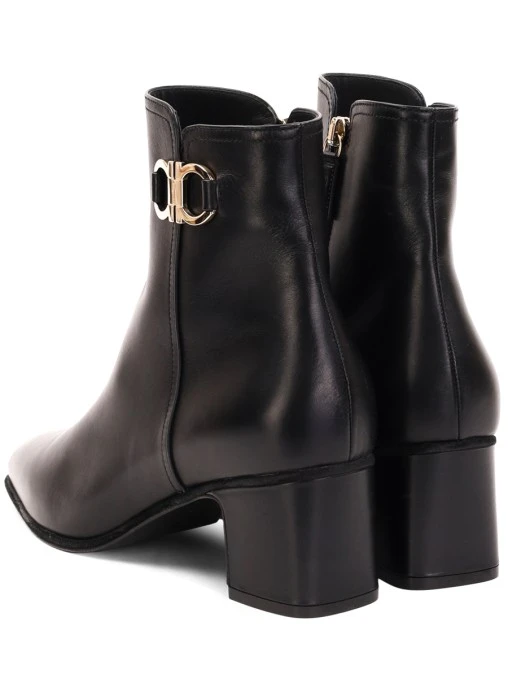 Ботильоны кожаные S.FERRAGAMO
