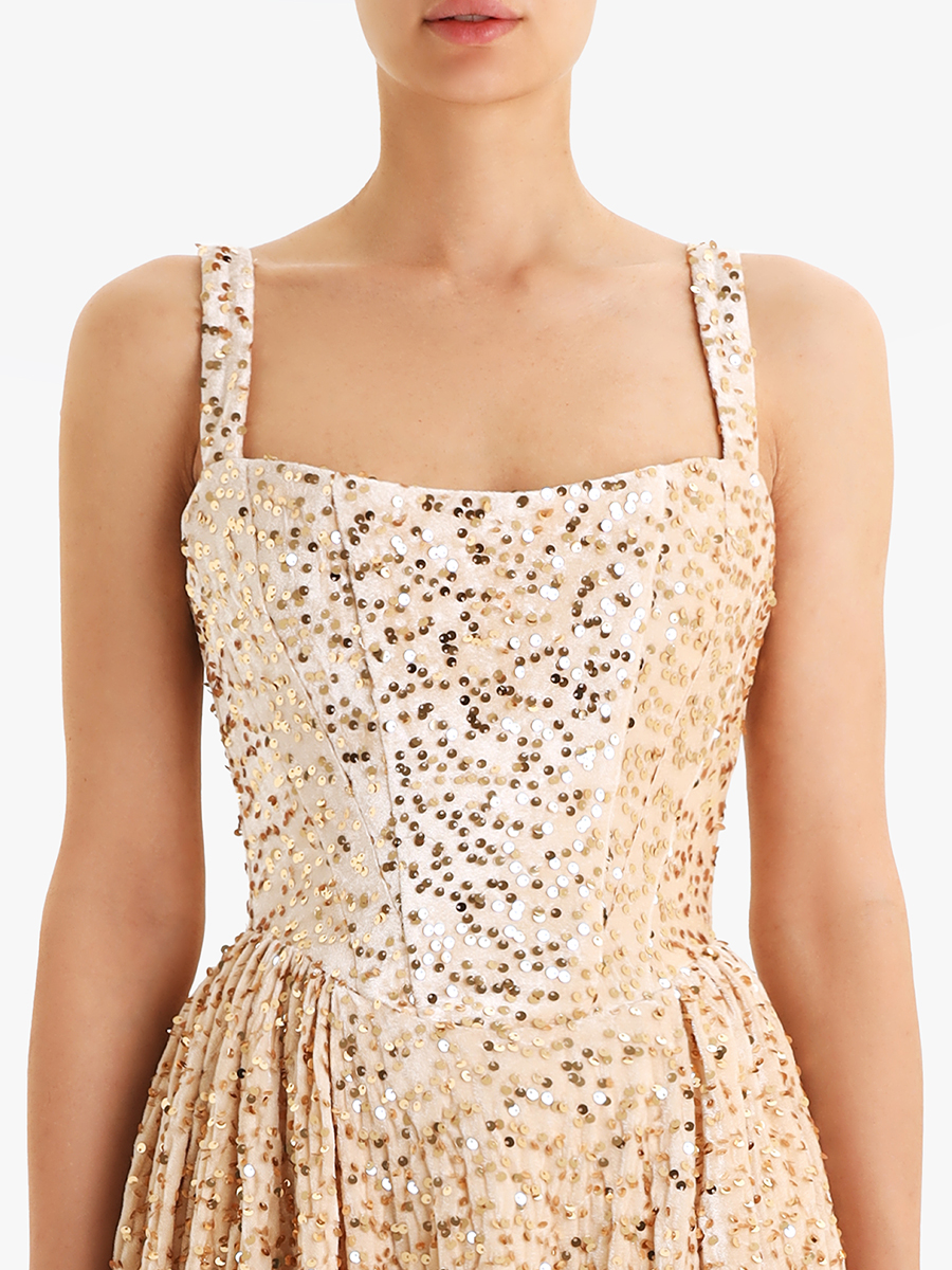 Платье с пайетками