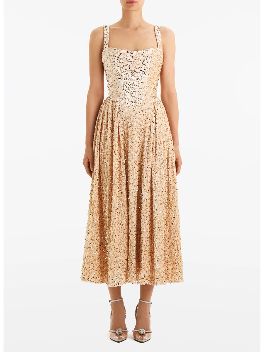 Платье с пайетками