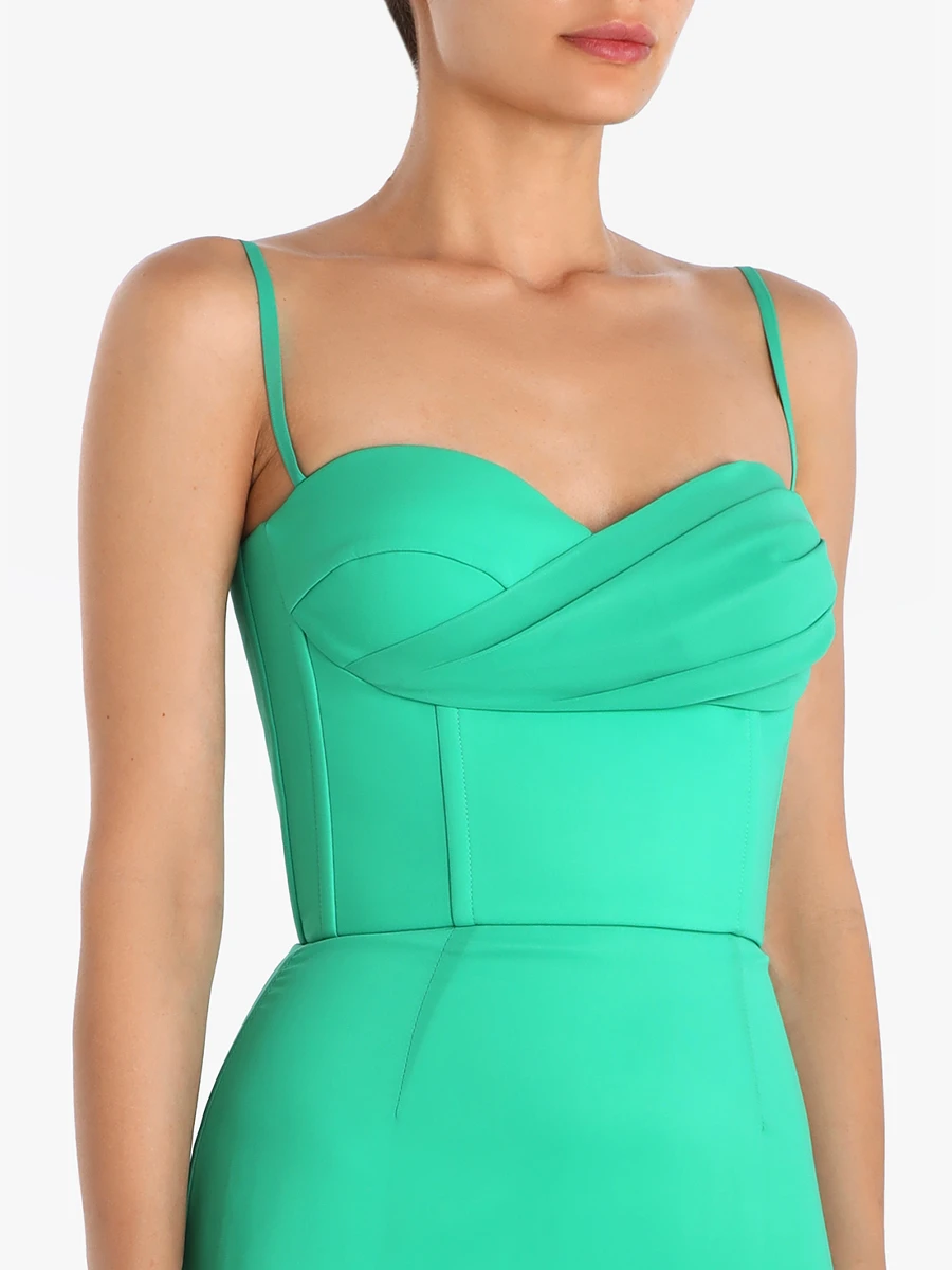 Платье однотонное