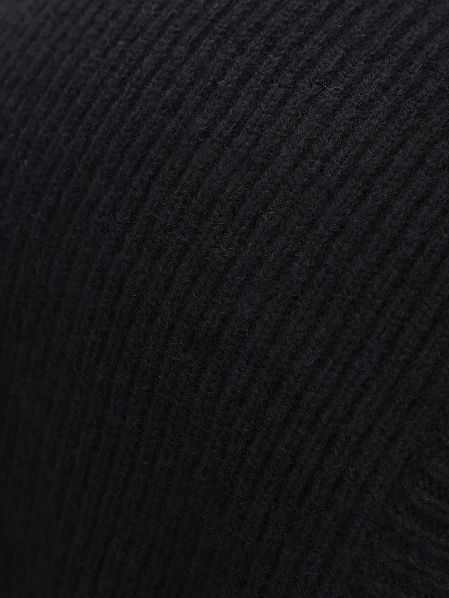 Капор шерстяной