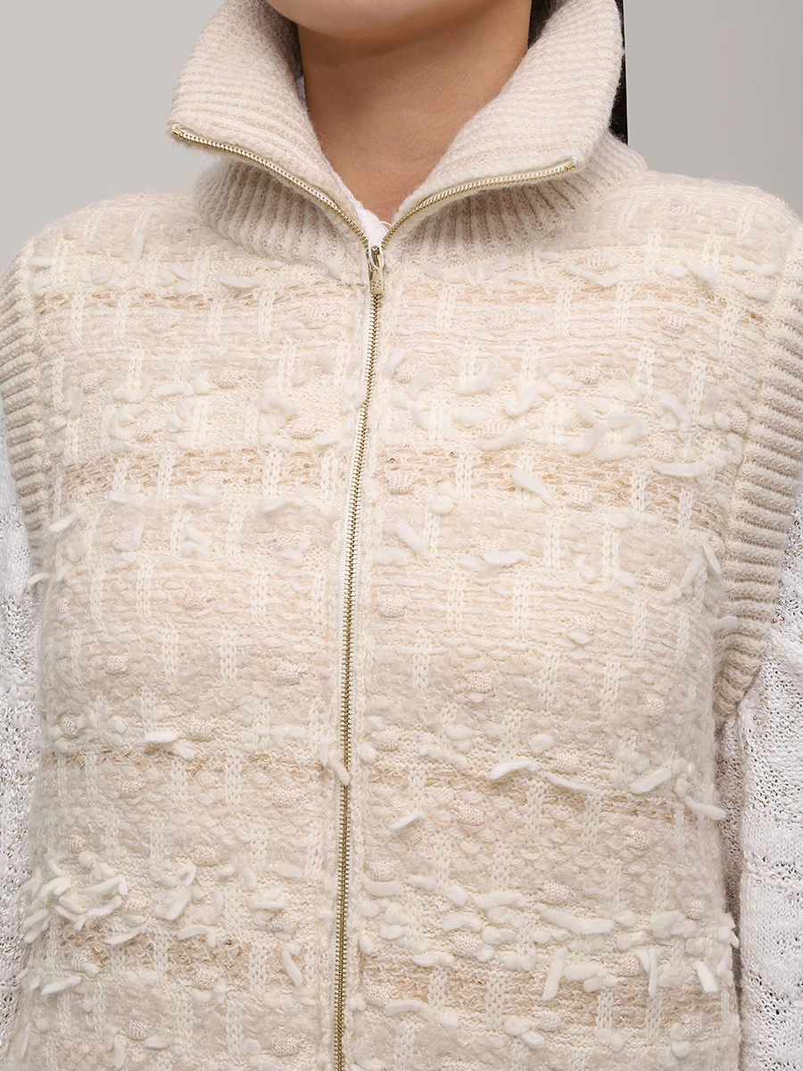 Жилет шерстяной