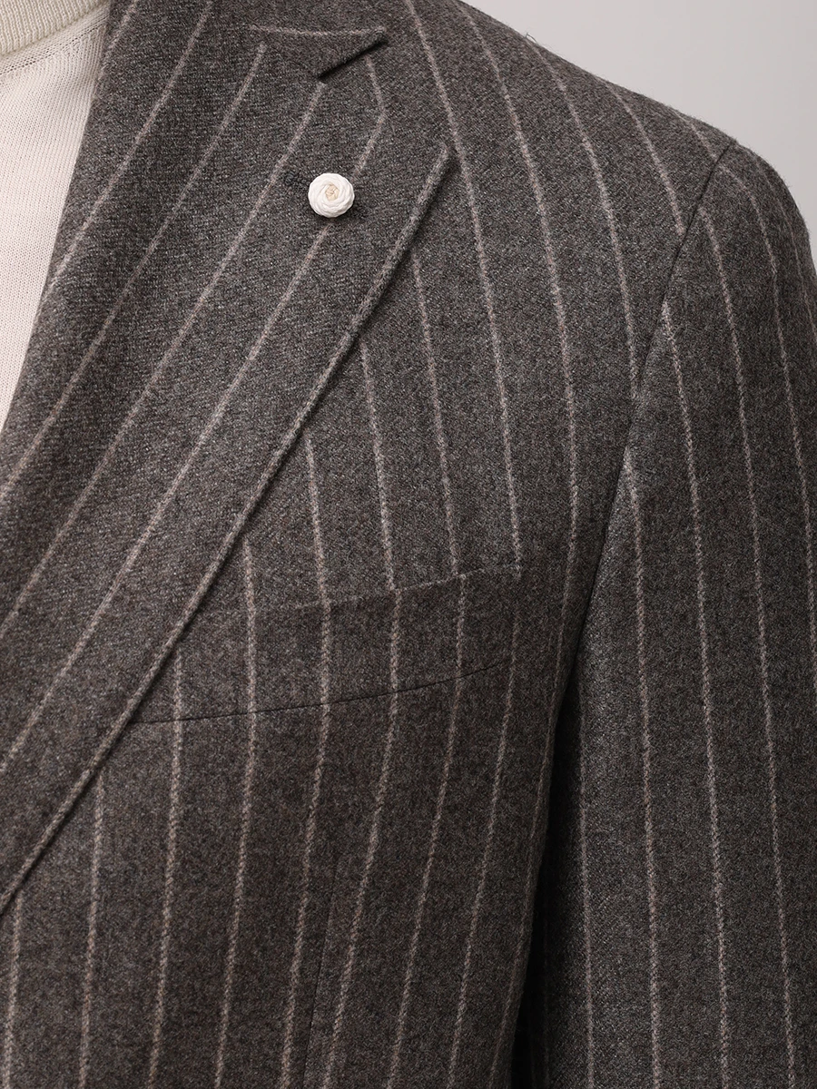 Костюм шерстяной