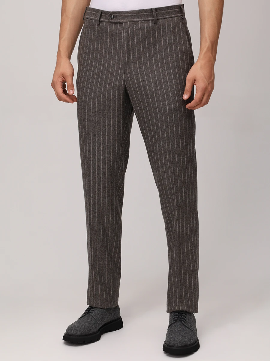 Костюм шерстяной