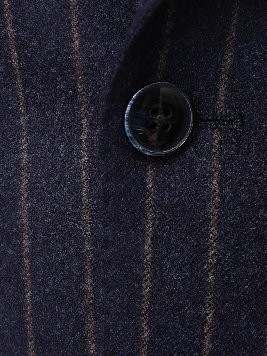 Костюм шерстяной