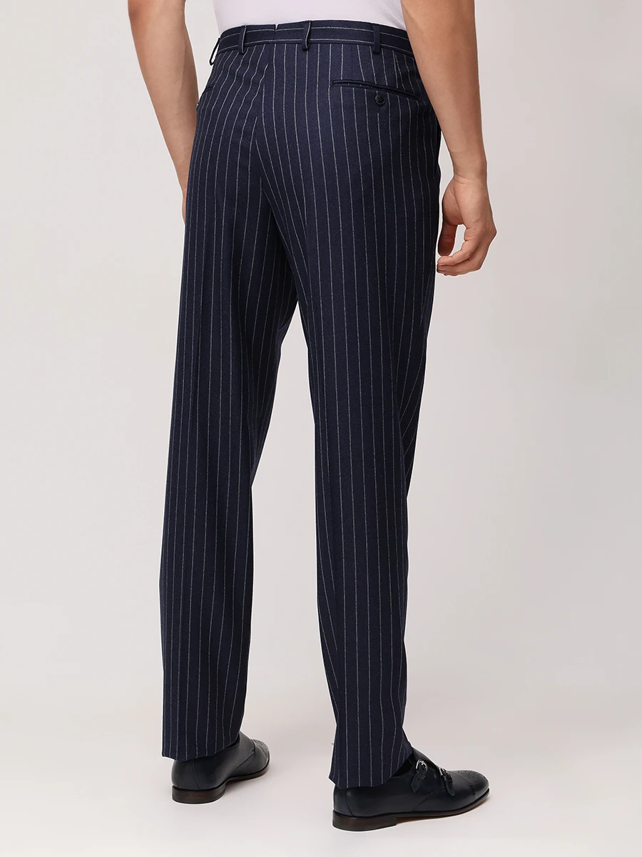 Костюм шерстяной