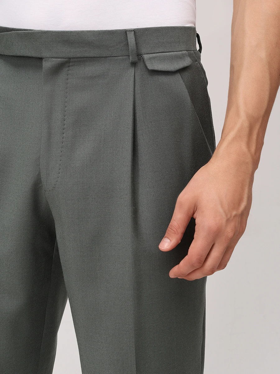 Костюм шерстяной