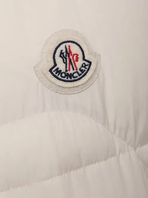 Пуховик стеганый MONCLER