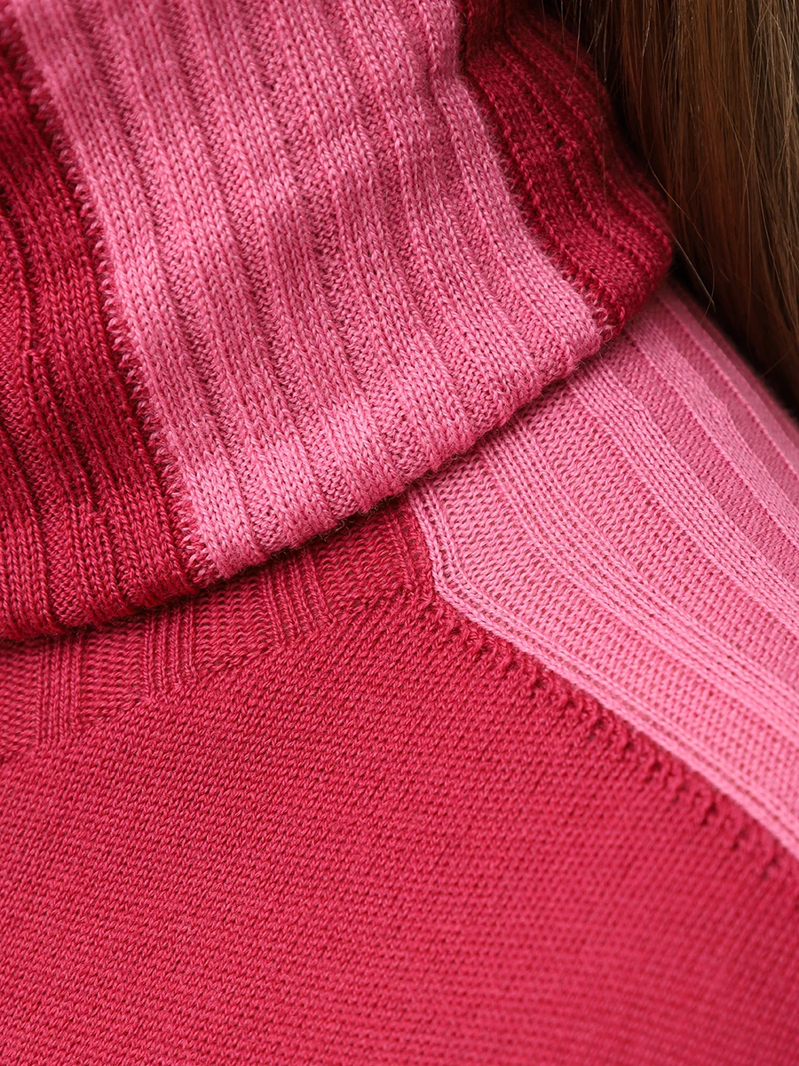 Свитер шерстяной