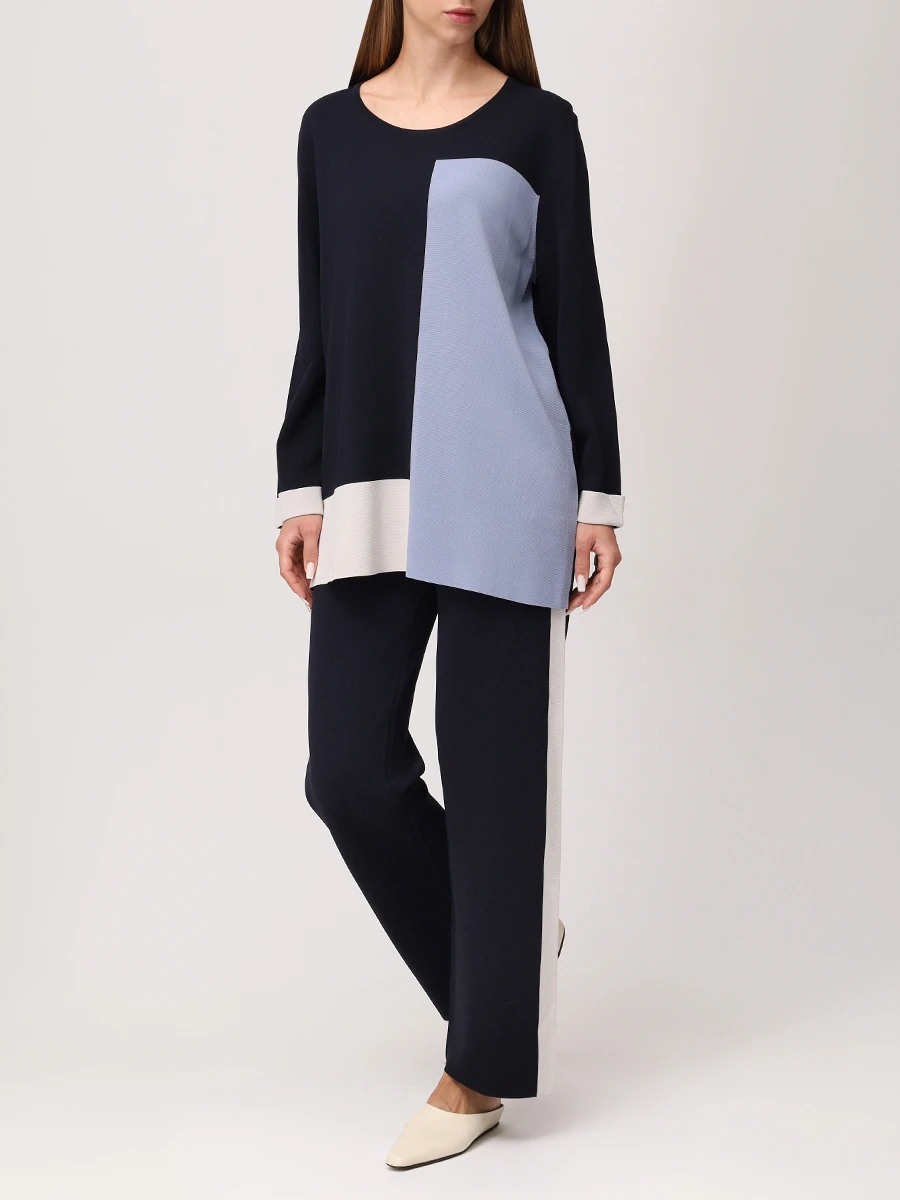 Костюм из вискозы