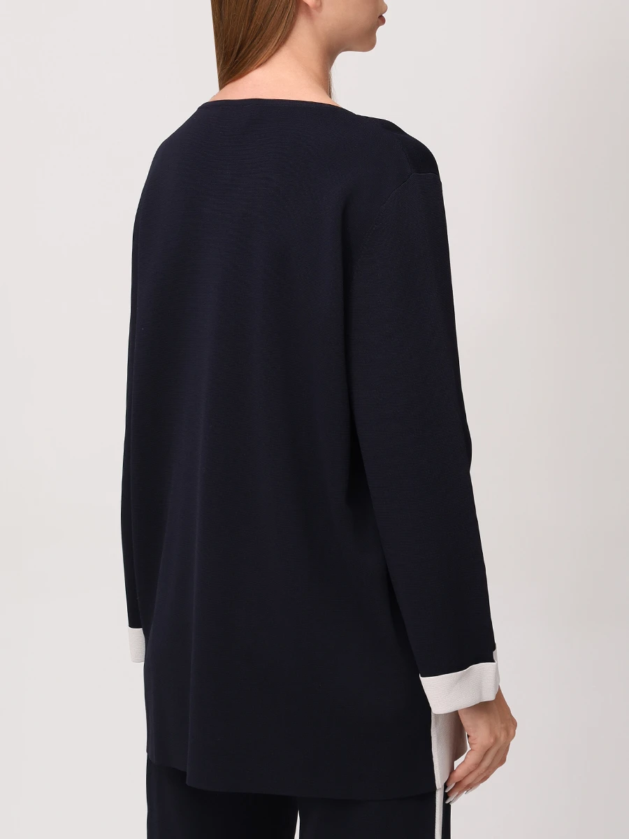 Костюм из вискозы