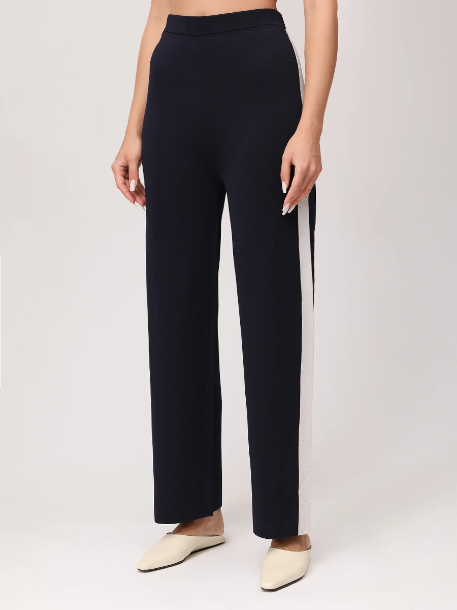 Костюм из вискозы