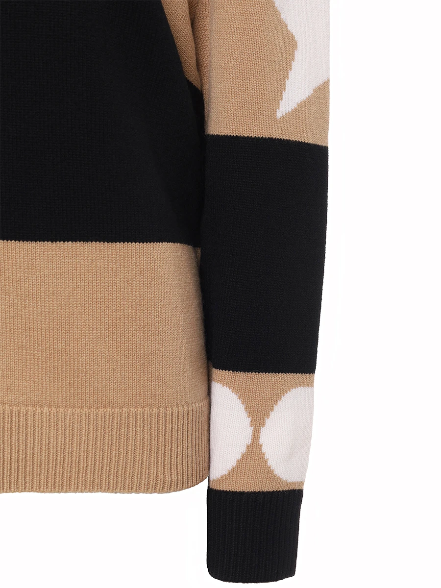 Свитер шерстяной