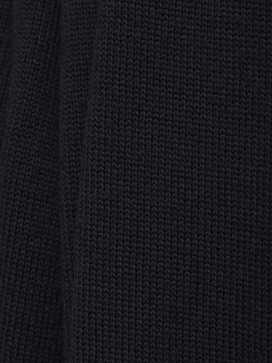 Свитер шерстяной