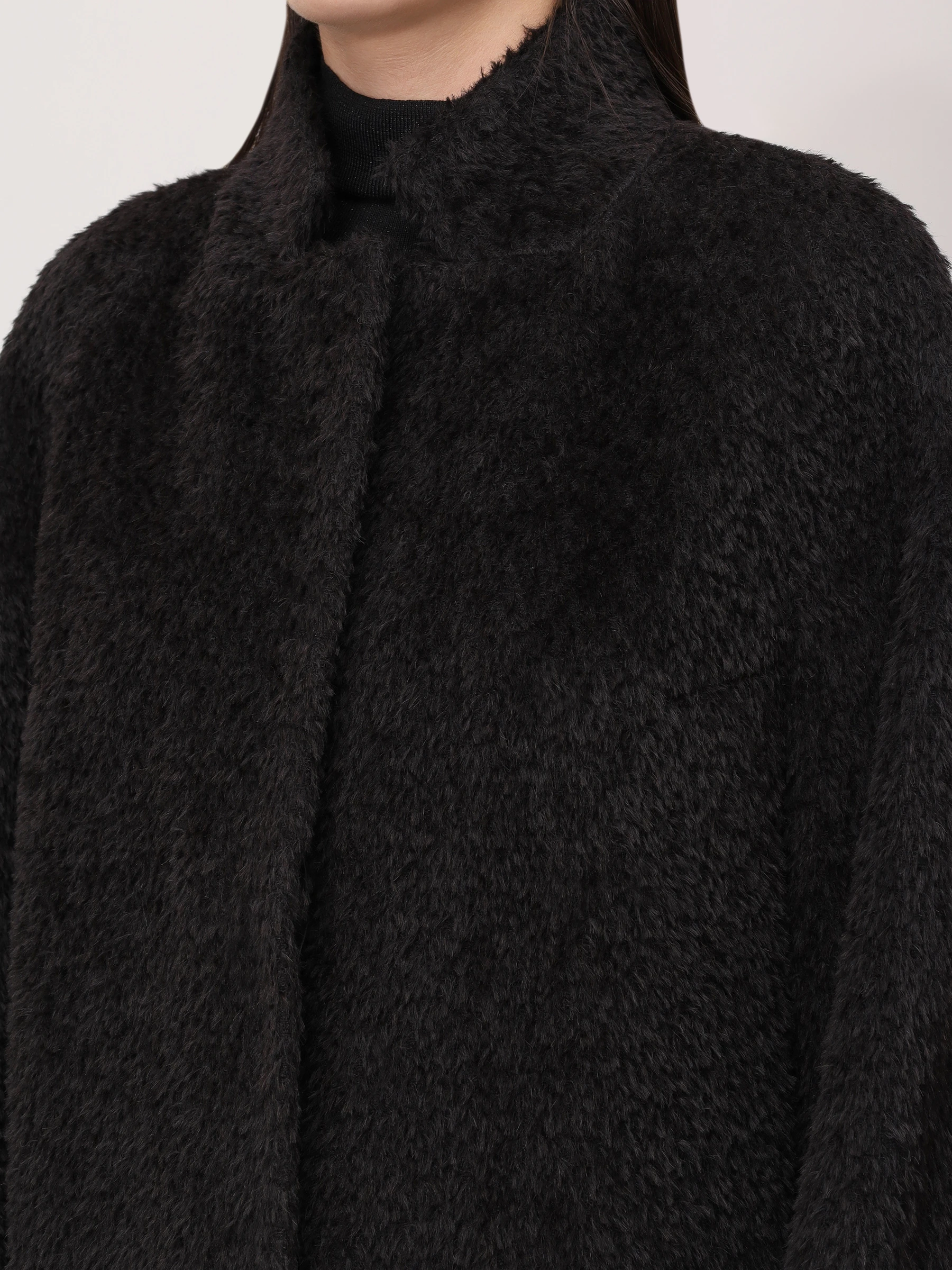 Пальто из шерсти сури альпака